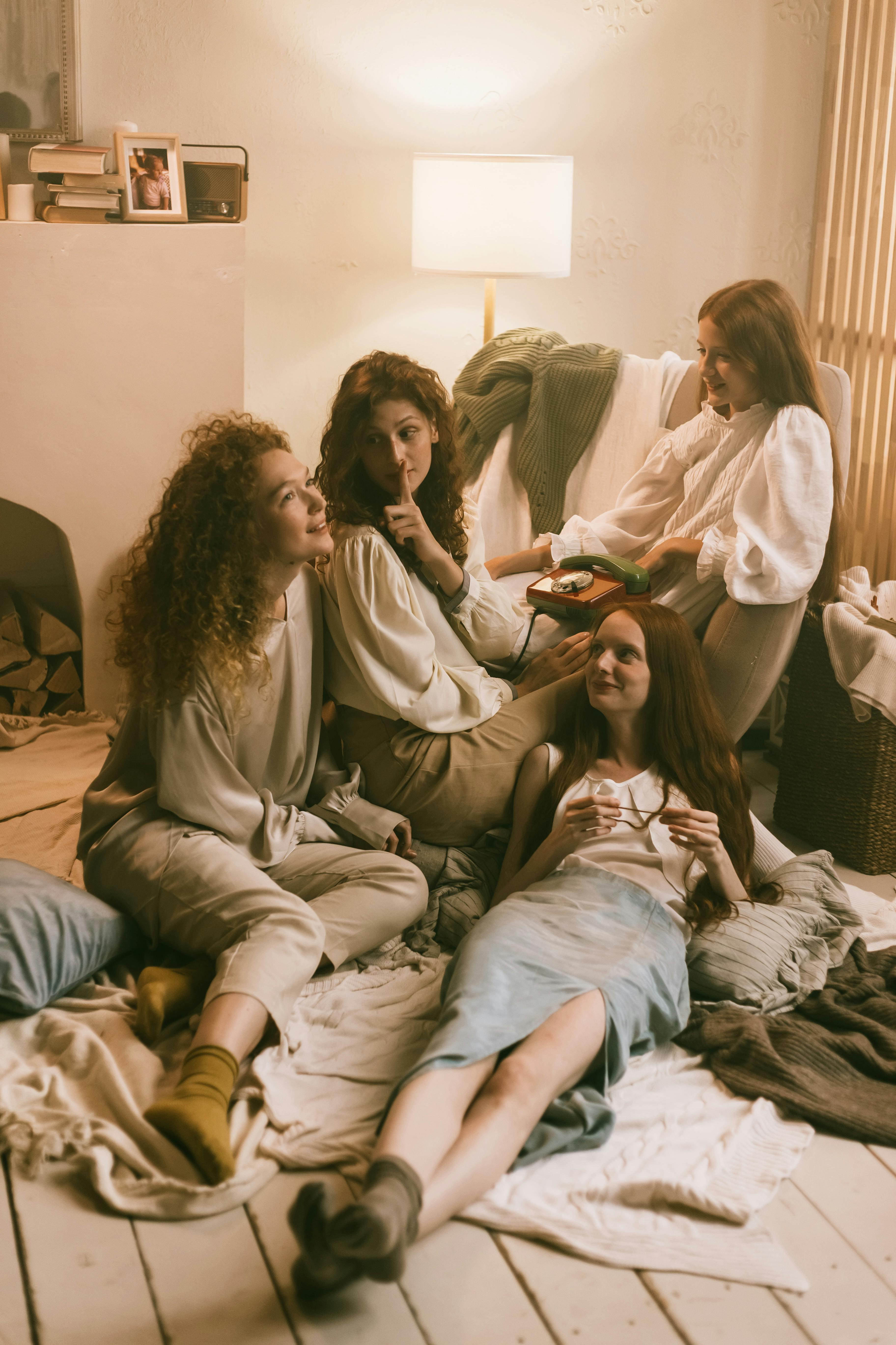 作品卡片：逆光修复师海报